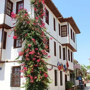 2* Hotel Sabah