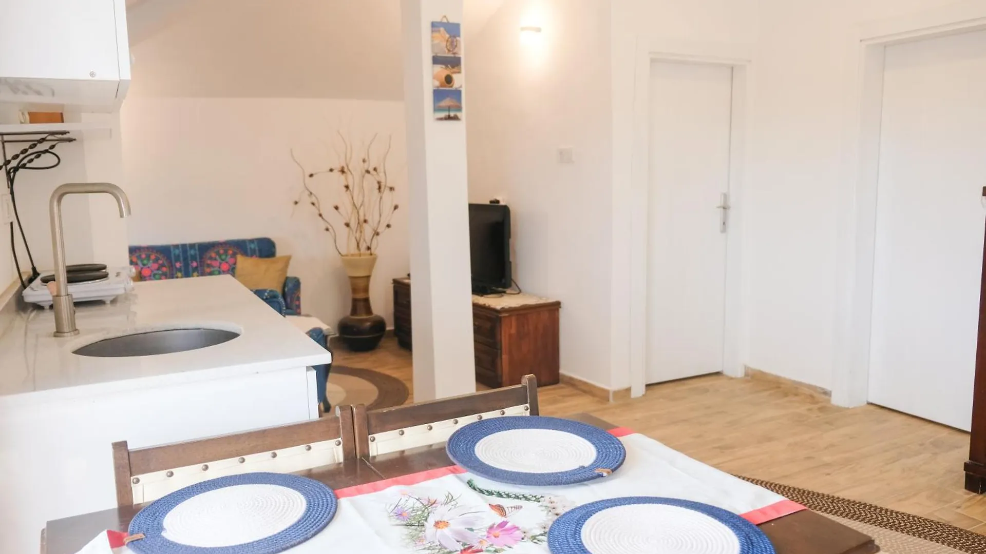 Hotel Mavi & Ani Pansiyon Antalya